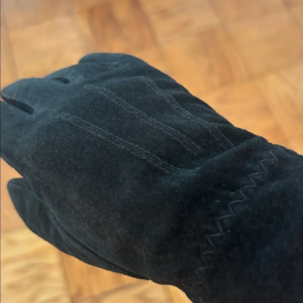 🎀Vintage 🎀 Elegant Black Suede Gloves Size Medium